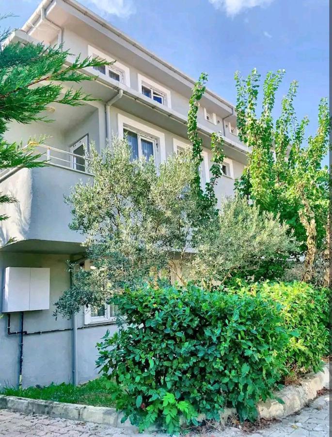 Kapali 13 Arnavutkoy Exterior photo